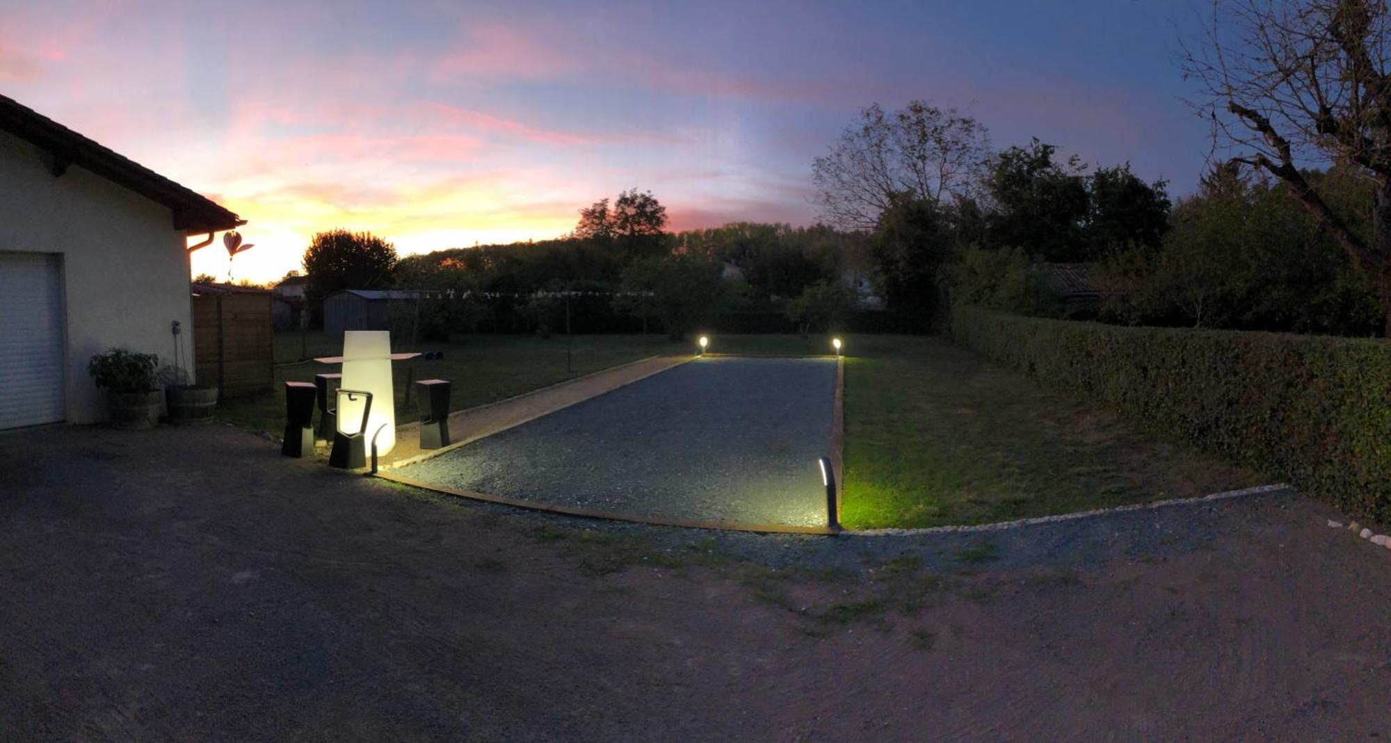 Villa Bergerac Avec Piscine Kültér fotó